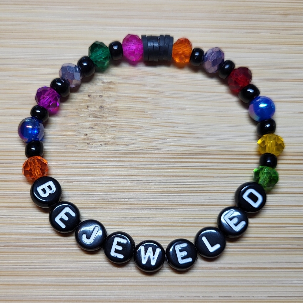 Bejeweled- Taylor Swift Friendship Bracelet, Size 6"